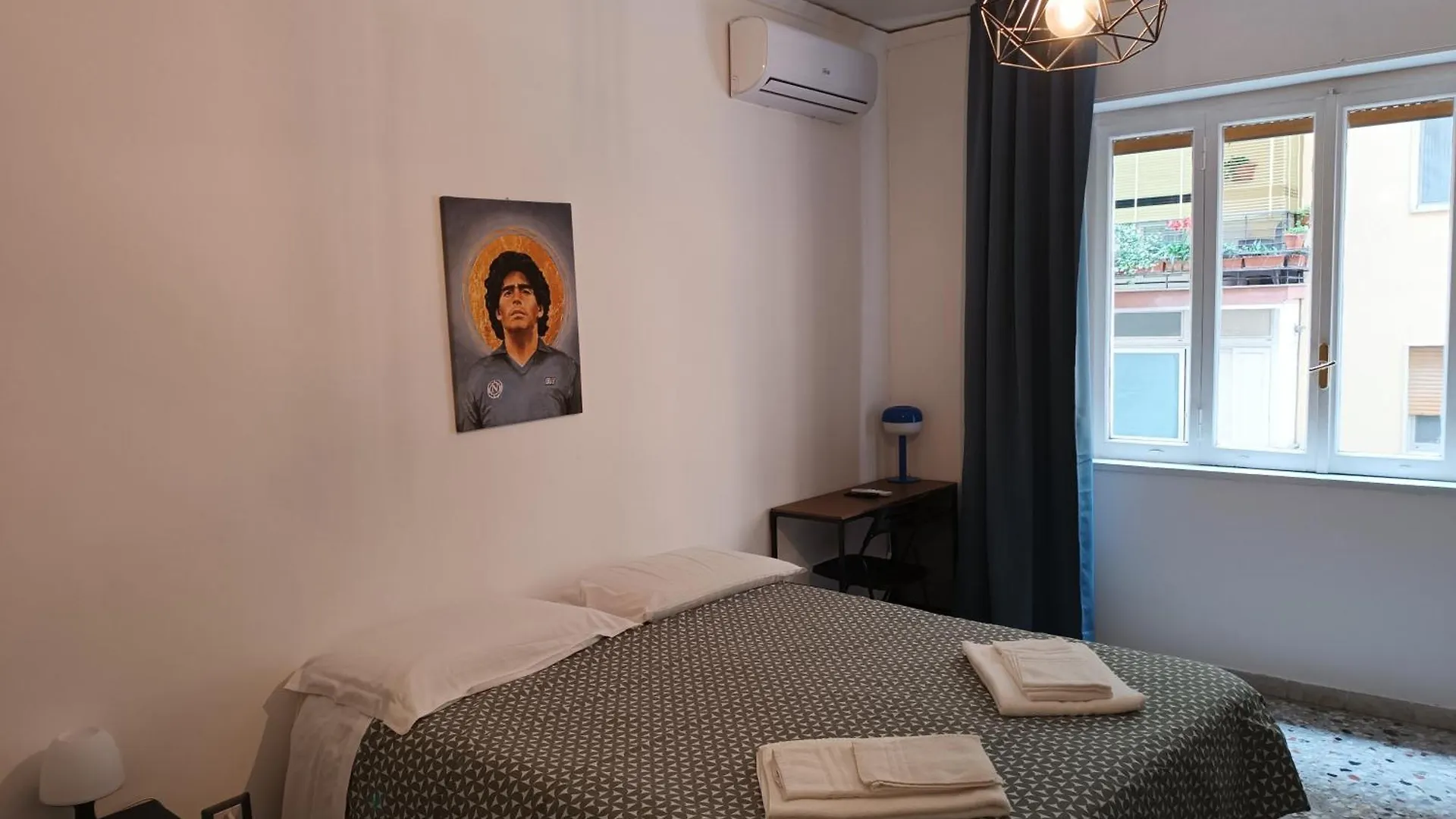 B&B Napoli Fuorigrotta 0*, Νάπολη